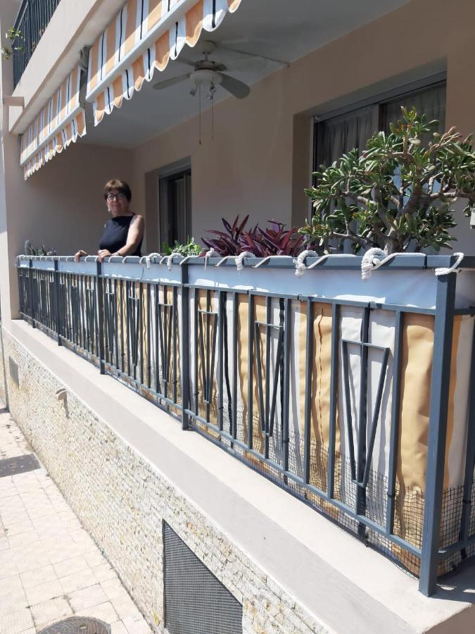 Chez Bianca Les Coquelicots Les Lucioles Apartment Menton Exterior photo